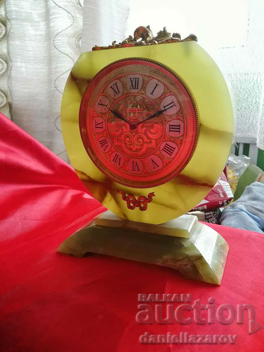 ELSINOR Tabletop Swiss Mechanical Onyx Clock - 7 ELSINOR Tabletop Swiss Mechanical Onyx Clock - 7