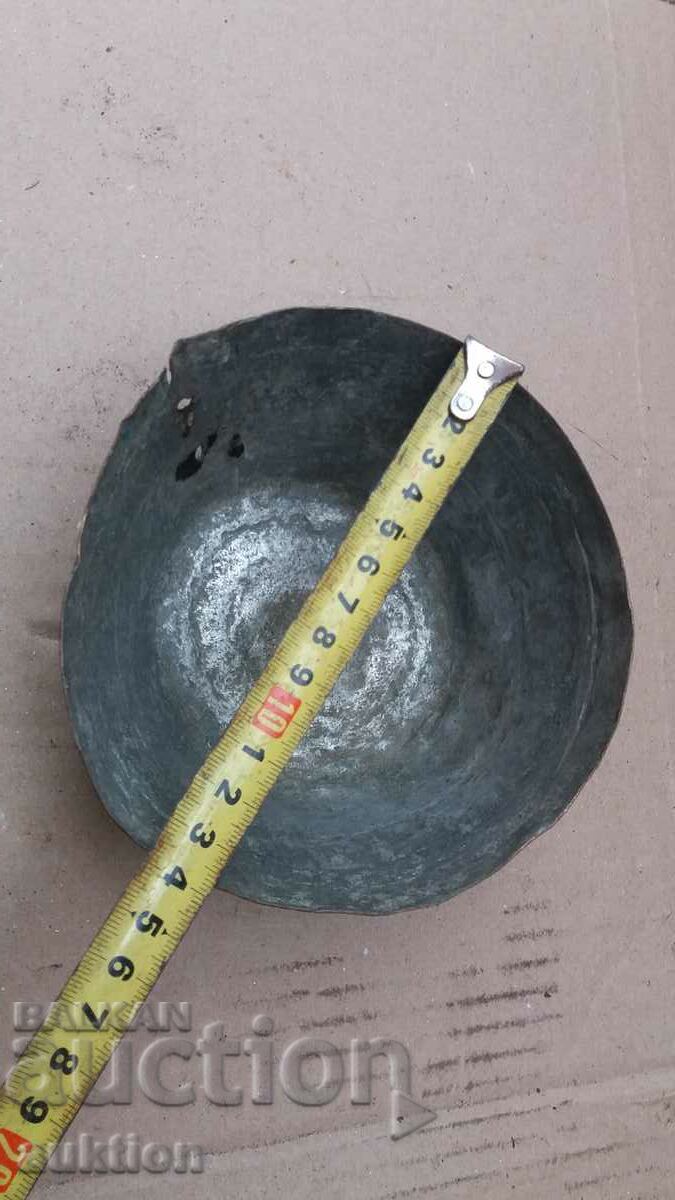 WROUGHT RENAISSANCE COPPER BOWL, TRAY, PAN, BOWLER - 7 WROUGHT RENAISSANCE COPPER BOWL, TRAY, PAN, BOWLER - 7