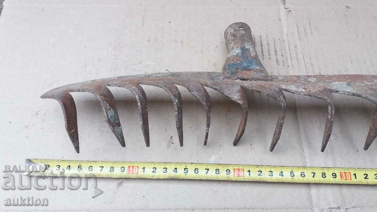 Παράδοση ΓΕΩΡΓΙΚΗ ΛΕΠΙΔΑ - ΤΟΥΡΜΑ Παράδοση ΓΕΩΡΓΙΚΗ ΛΕΠΙΔΑ - ΤΟΥΡΜΑ