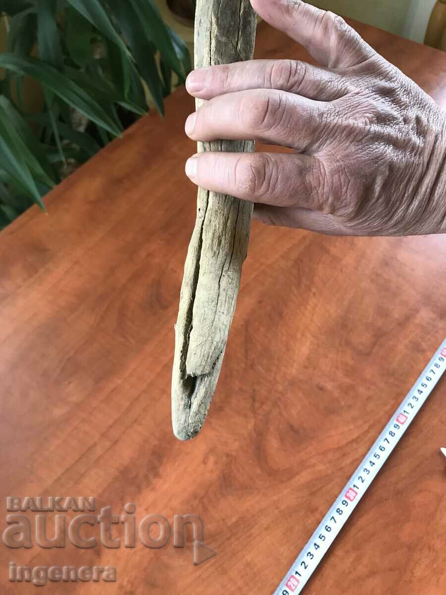 Delivery of PLANTING TOOL GARDENING NATURAL TOOL