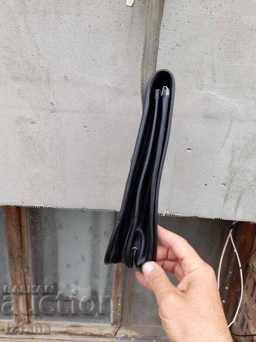 Auction An old commander's bag Auction An old commander's bag