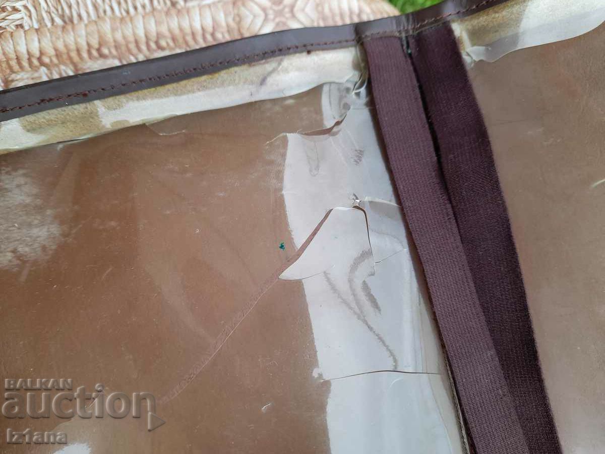 Μια παλιά τσάντα διοικητή - 7