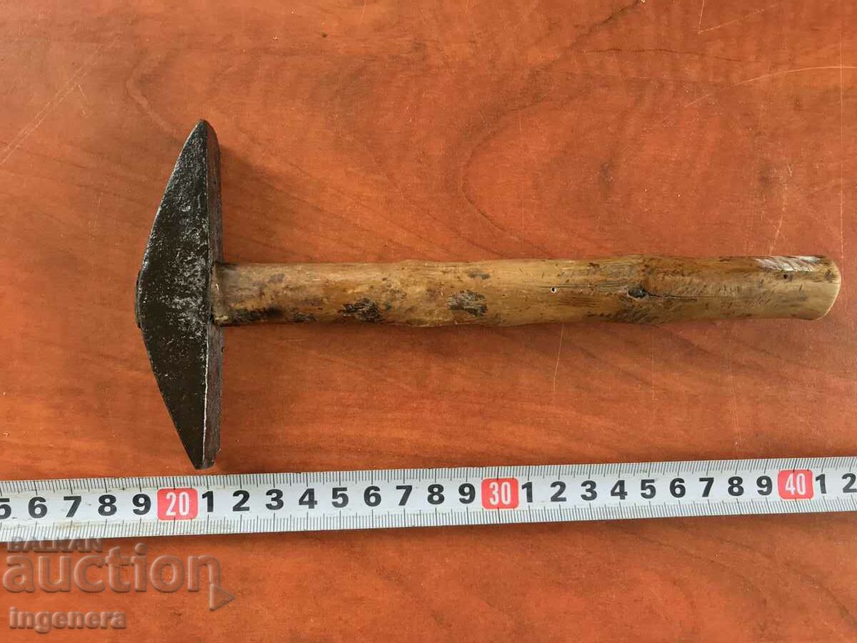 HAMMER HAIR CLAMP ANTIQUE TOOL - 7 HAMMER HAIR CLAMP ANTIQUE TOOL - 7