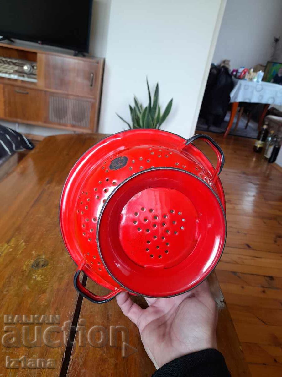 An old enamel strainer, gavgir - 6 An old enamel strainer, gavgir - 6