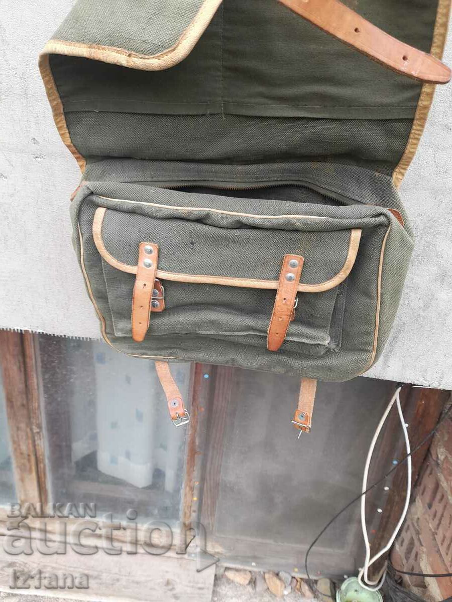 Auction An old canvas bag Auction An old canvas bag