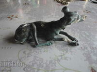 Малка бронзова пластика куче хрътка 19 век