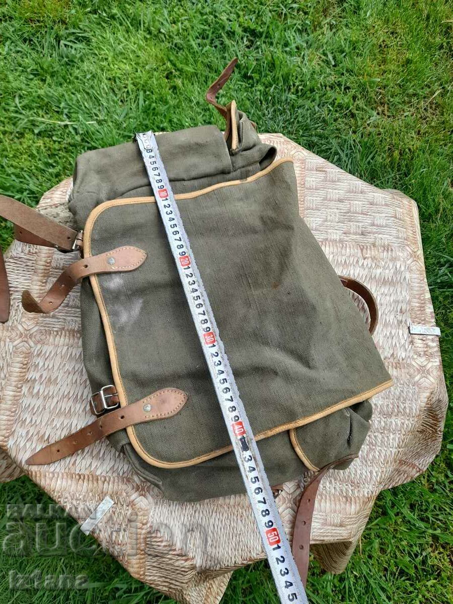 Δημοπρασία Παλιό σακίδιο από καμβά Δημοπρασία Παλιό σακίδιο από καμβά