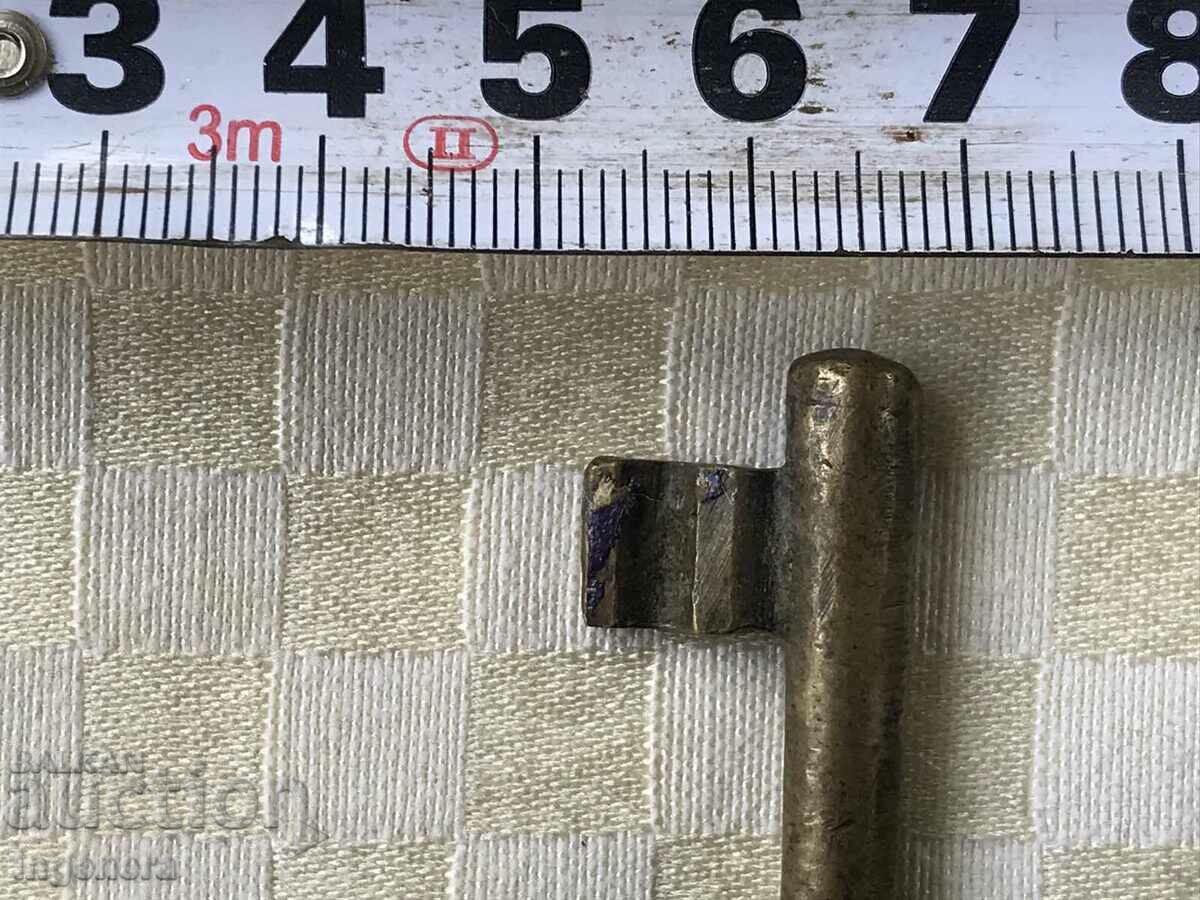 Δημοπρασία ΑΝΤΙΚΕ ΚΛΕΙΔΙ ΑΠΟ ΣΤΗΝ ΓΙΑΓΙΑ ΚΑΙ ΠΑΠΠΟΥ ΚΟΜΜΕΝΟ ΛΟΥΚΕΤΟ Δημοπρασία ΑΝΤΙΚΕ ΚΛΕΙΔΙ ΑΠΟ ΣΤΗΝ ΓΙΑΓΙΑ ΚΑΙ ΠΑΠΠΟΥ ΚΟΜΜΕΝΟ ΛΟΥΚΕΤΟ