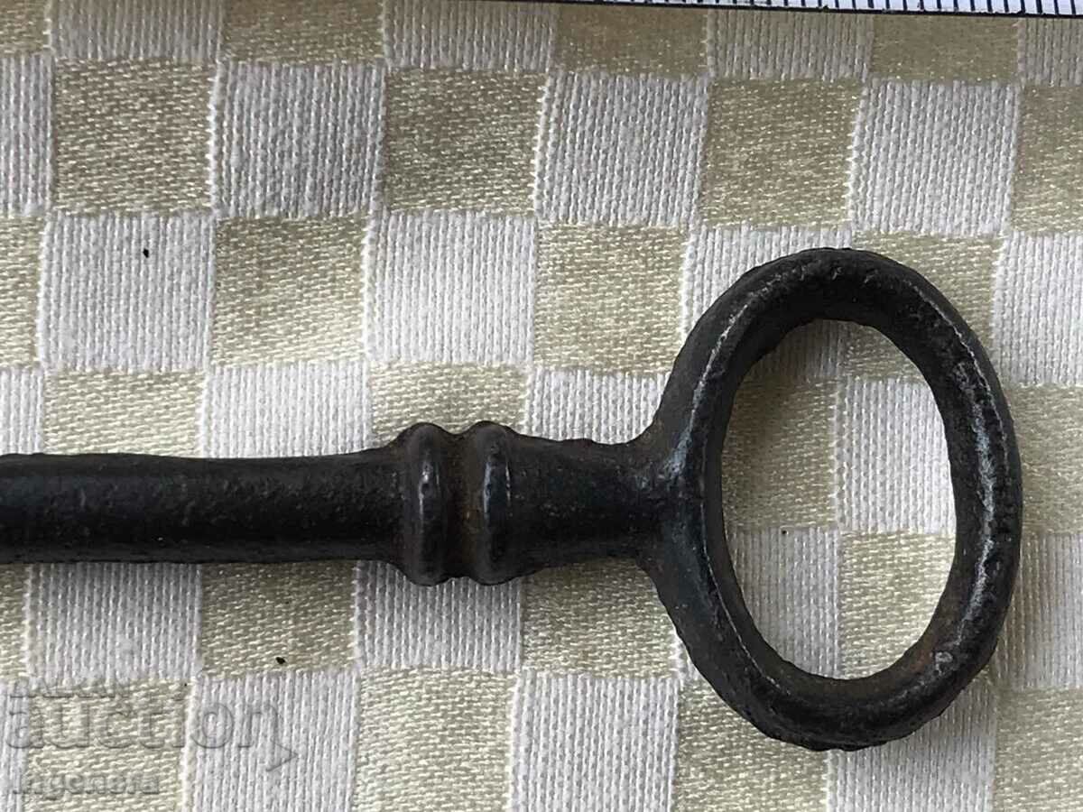 Auction ANTIQUE KEY FROM GRANDMOTHER AND GRANDFATHER'S CHESTS CUT PADLOCK Auction ANTIQUE KEY FROM GRANDMOTHER AND GRANDFATHER'S CHESTS CUT PADLOCK