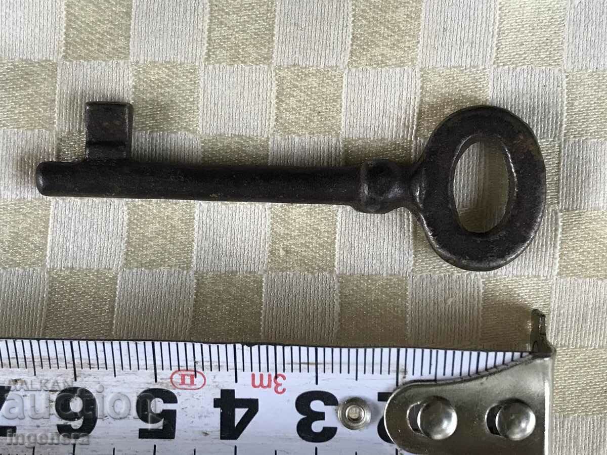 ANTIQUE KEY FROM GRANDMOTHER AND GRANDFATHER'S CHESTS CUT PADLOCK with price 8.00 BGN | € 4.09 ANTIQUE KEY FROM GRANDMOTHER AND GRANDFATHER'S CHESTS CUT PADLOCK with price 8.00 BGN | € 4.09