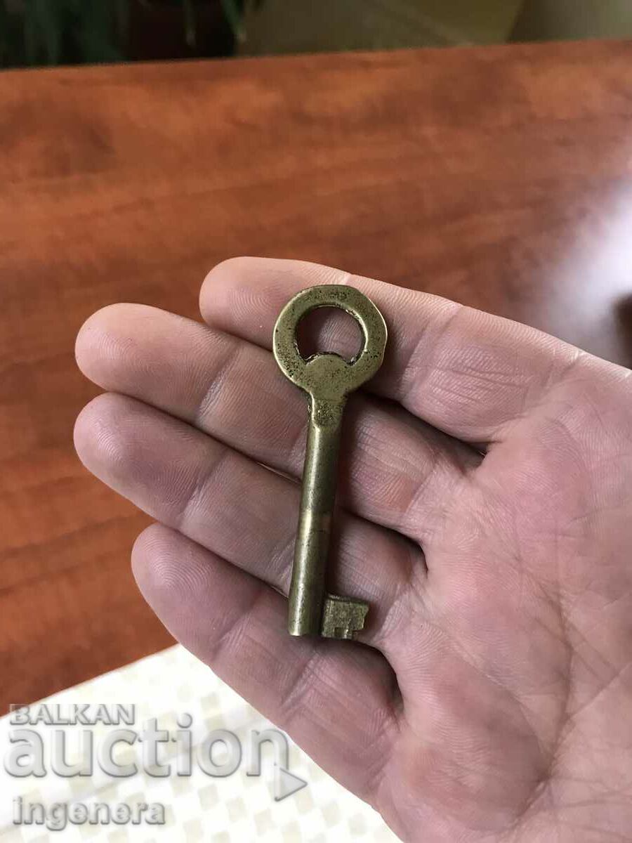 ANTIQUE KEY FROM GRANDMOTHER AND GRANDFATHER'S CHESTS CUT PADLOCK - 5