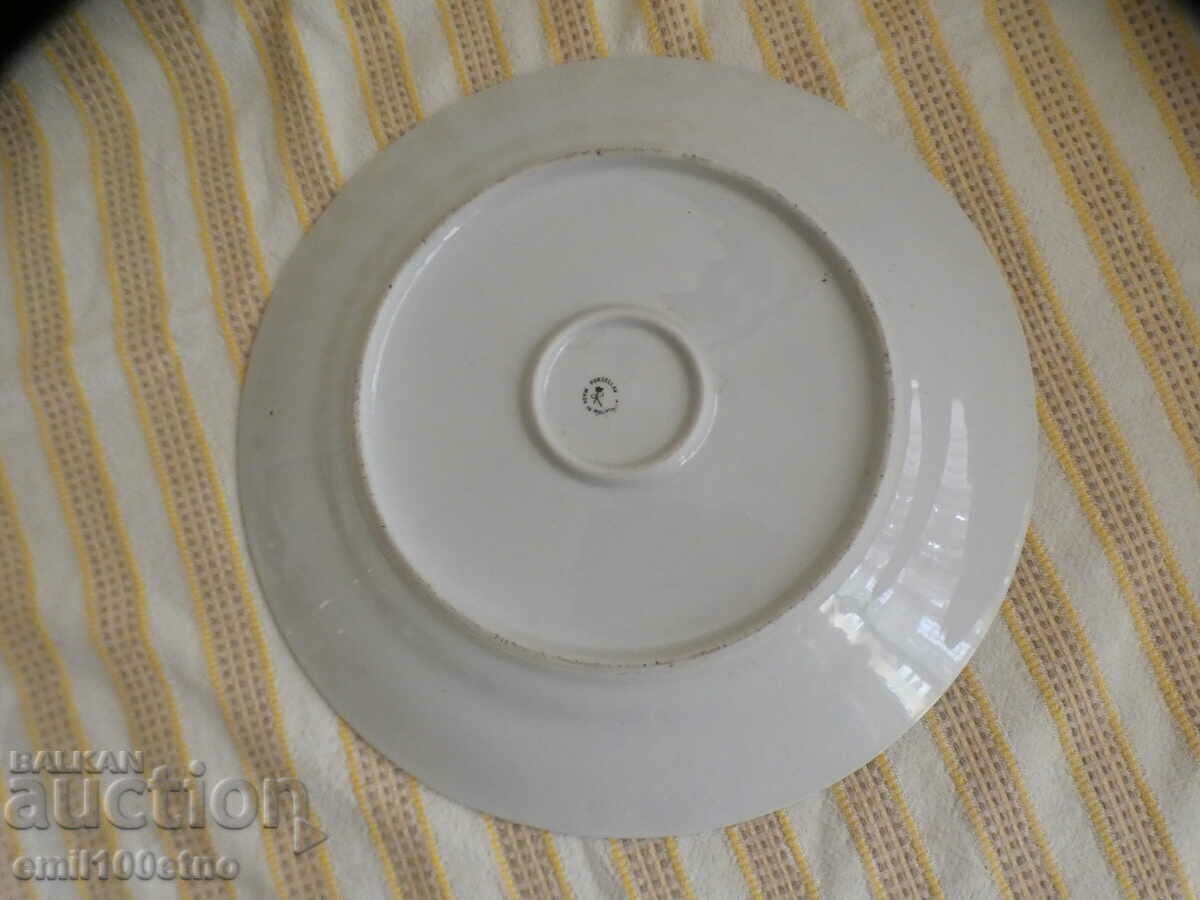 Delivery of Large plate platter old Bulgarian porcelain Kitka Novi Pazar Delivery of Large plate platter old Bulgarian porcelain Kitka Novi Pazar