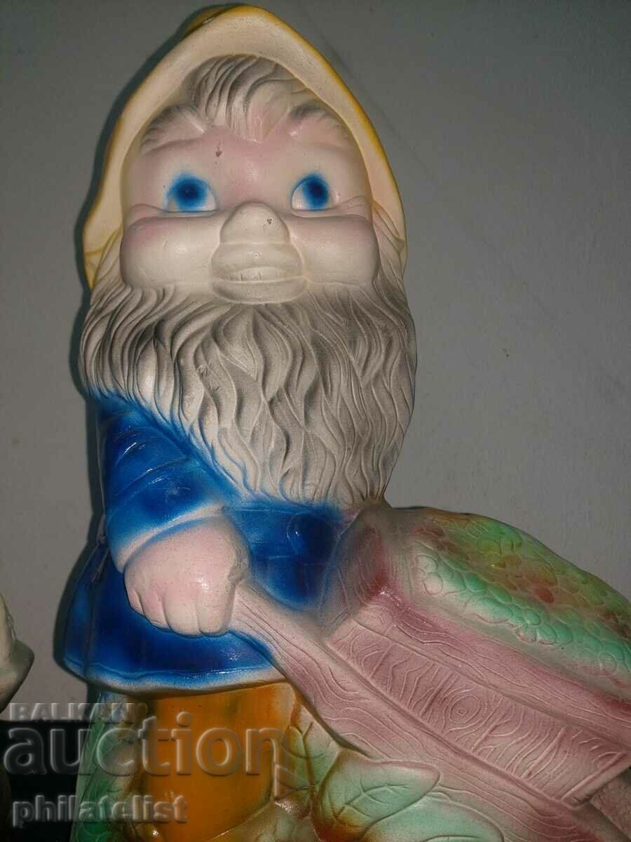 Auction  2 pieces - Figures for garden