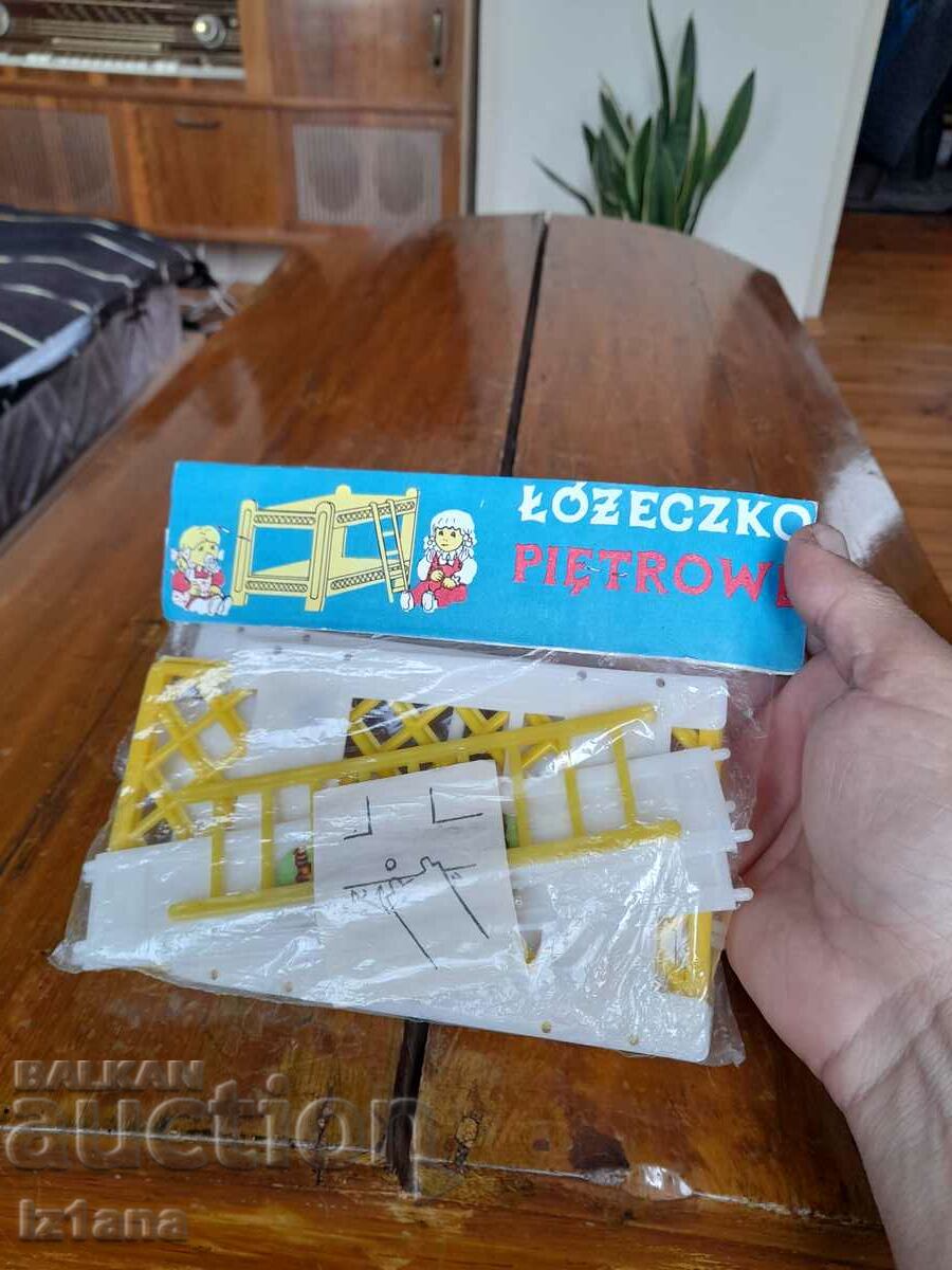 Old children's constructor with price 30.00 BGN | € 15.34 Old children's constructor with price 30.00 BGN | € 15.34