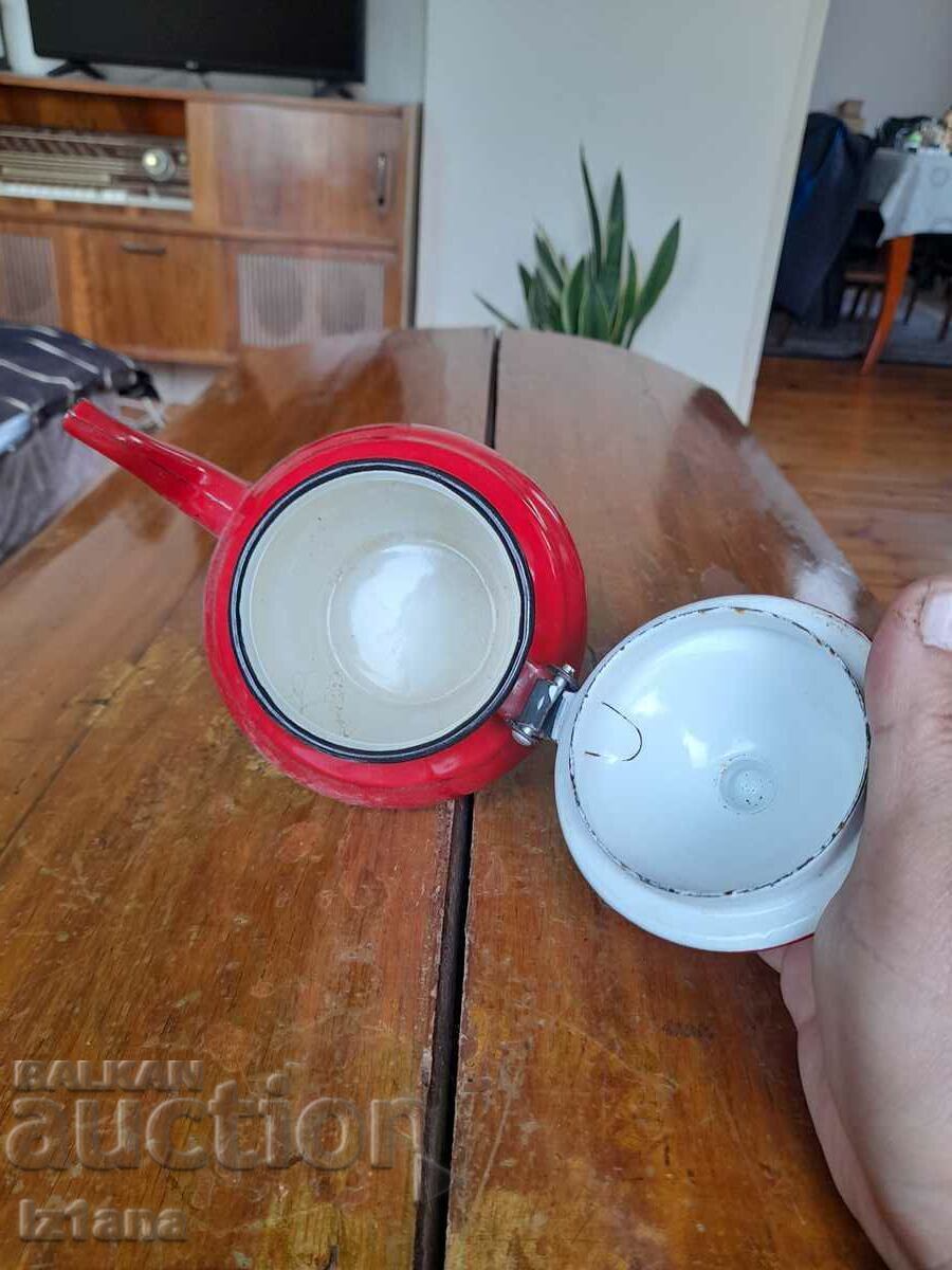 Стар емайлиран чайник - 5 Стар емайлиран чайник - 5