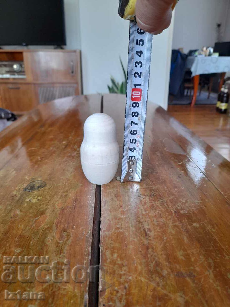 Old matryoshka dolls for drawing, coloring with price 50.00 BGN | € 25.56