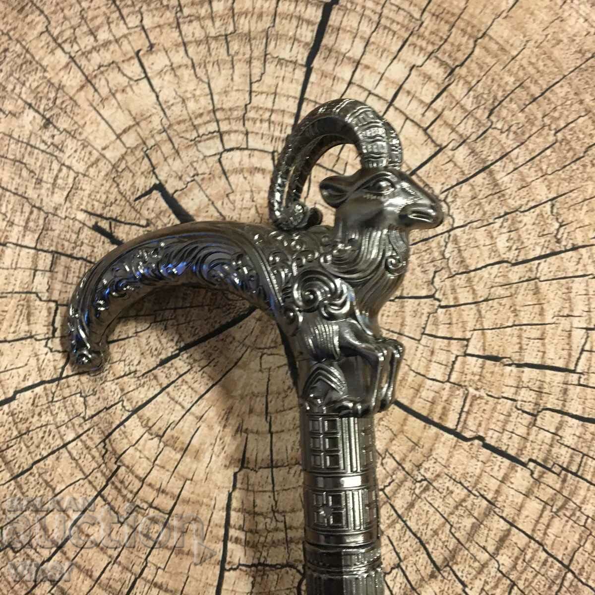 Auction Cane with metal DRAGON handle and built-in dagger 29 cm Auction Cane with metal DRAGON handle and built-in dagger 29 cm