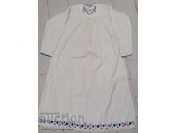 Стара женска риза с ръчна бродерия  от  чеиз, носия, сукман