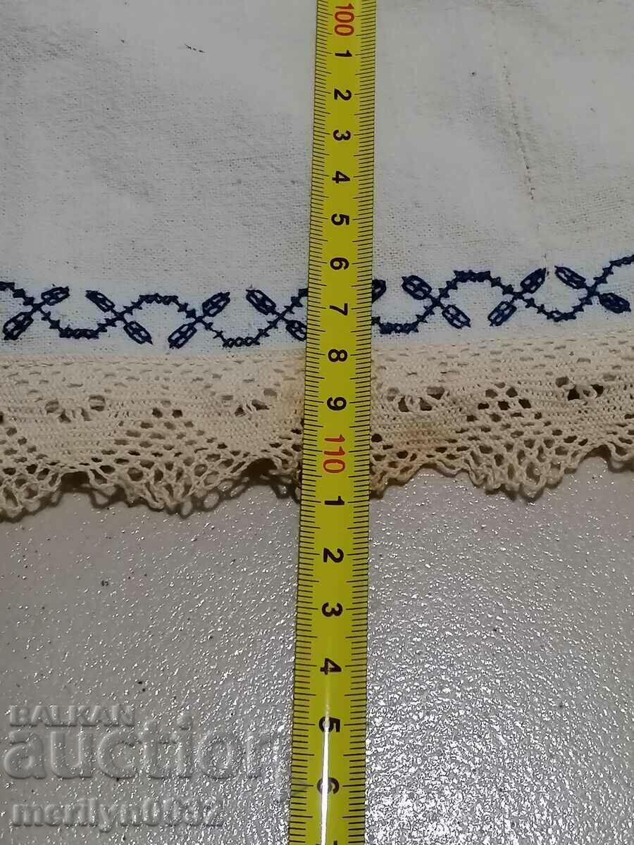 Auction  Old women's shirt with hand embroidery of chaise, costume, sukman