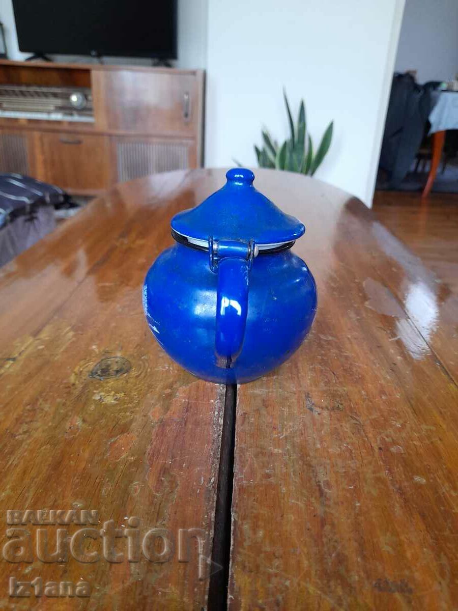 Delivery of Old enamel teapot Delivery of Old enamel teapot