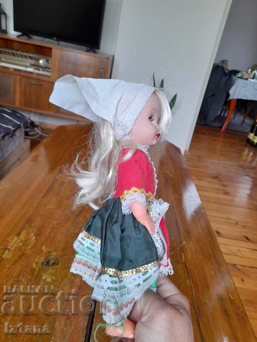 Auction An old doll Auction An old doll
