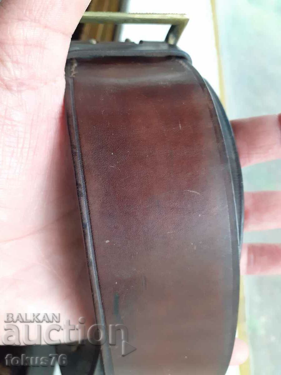 Auction Royal officer's leather belt with bronze buckle Auction Royal officer's leather belt with bronze buckle