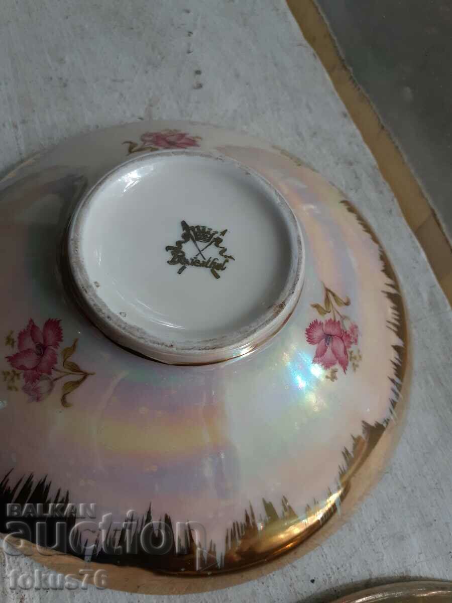 Παράδοση Όμορφη πορσελάνινη επιχρυσωμένη μπομπονιέρα Rozenthal Παράδοση Όμορφη πορσελάνινη επιχρυσωμένη μπομπονιέρα Rozenthal