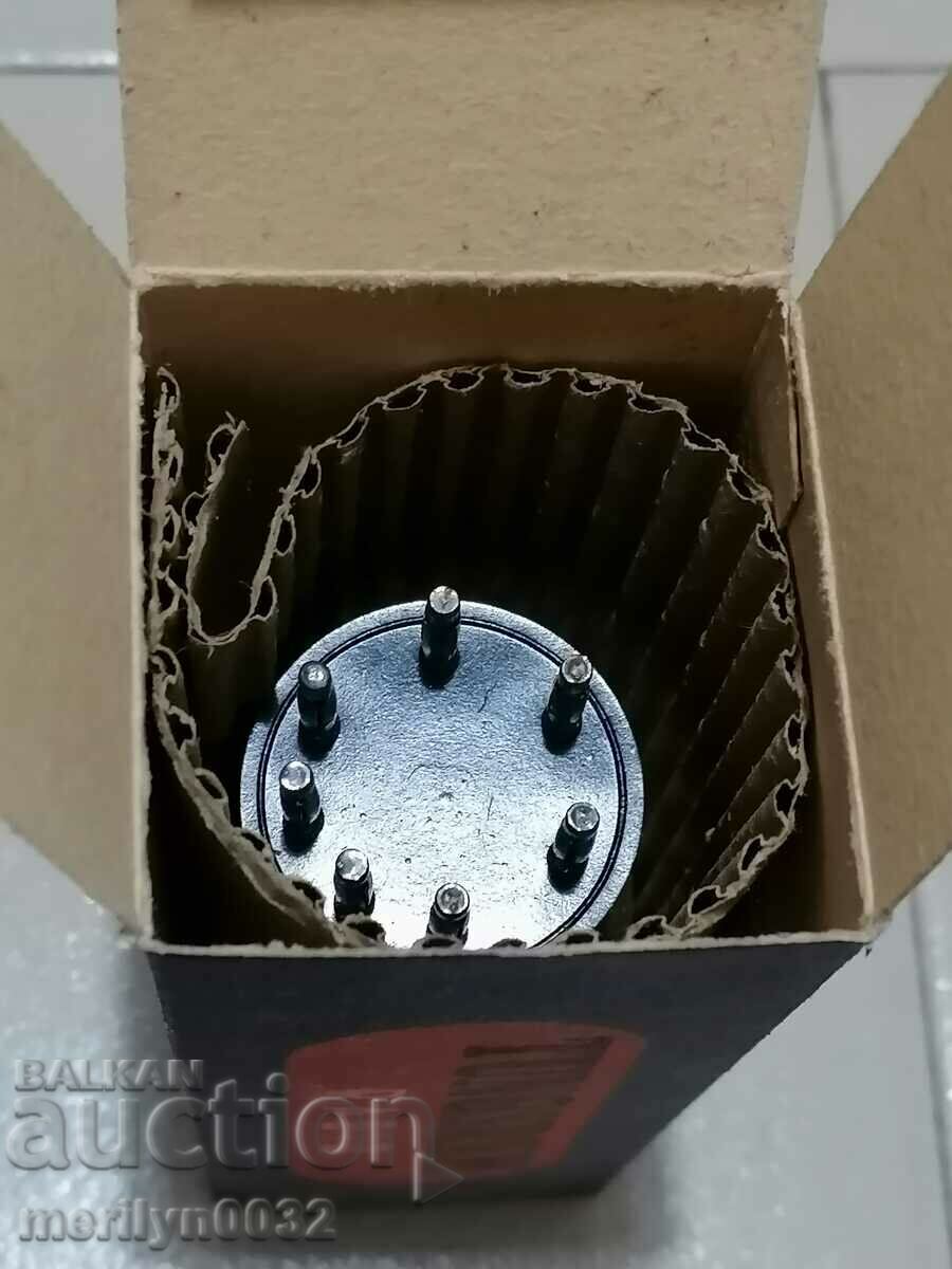 Radio lamp USSR 6C5S radio set with price 35.00 BGN | € 17.90 Radio lamp USSR 6C5S radio set with price 35.00 BGN | € 17.90