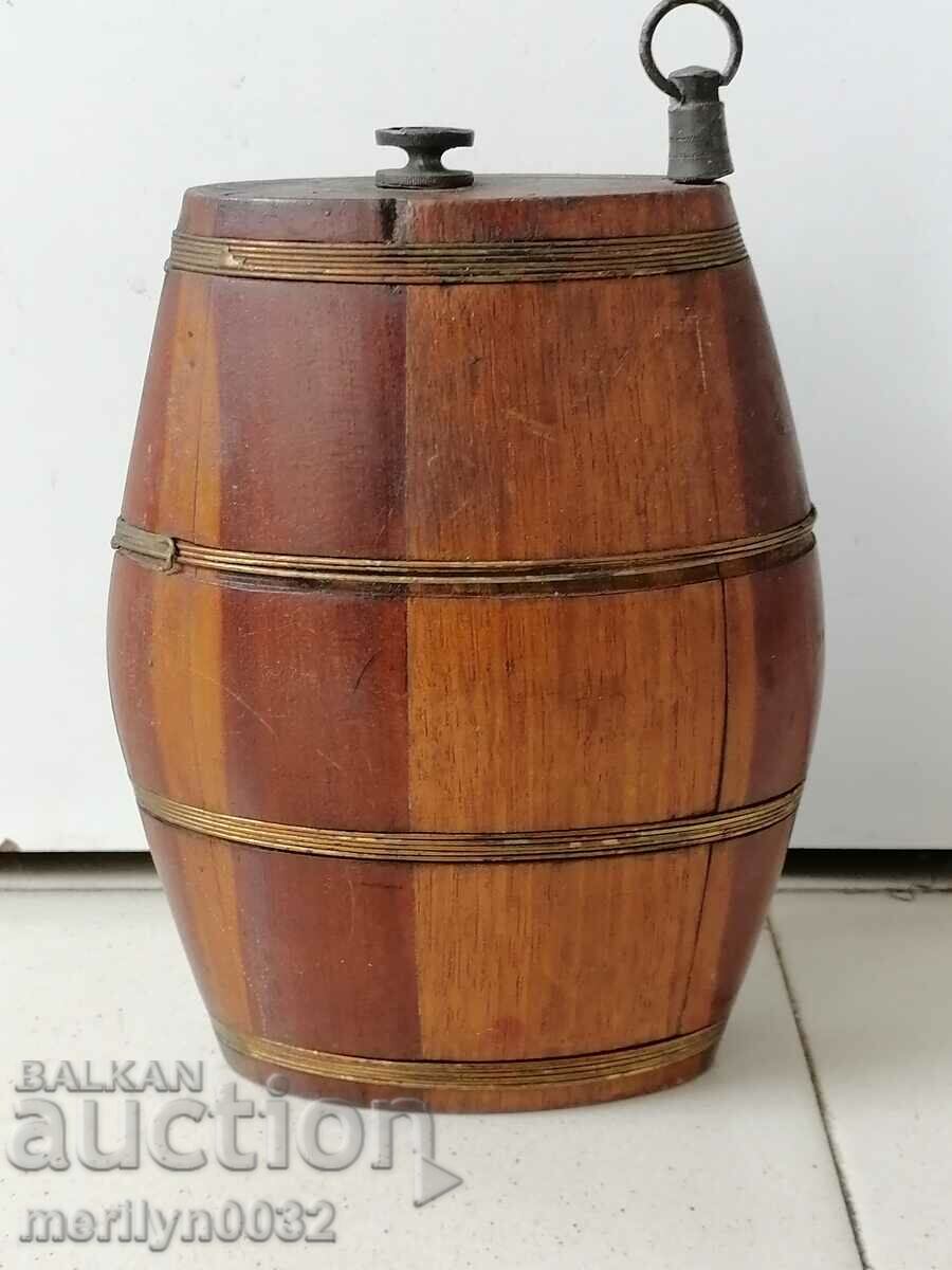 Old pepper, barrel, keg, bucket, vase, wooden - 7 Old pepper, barrel, keg, bucket, vase, wooden - 7