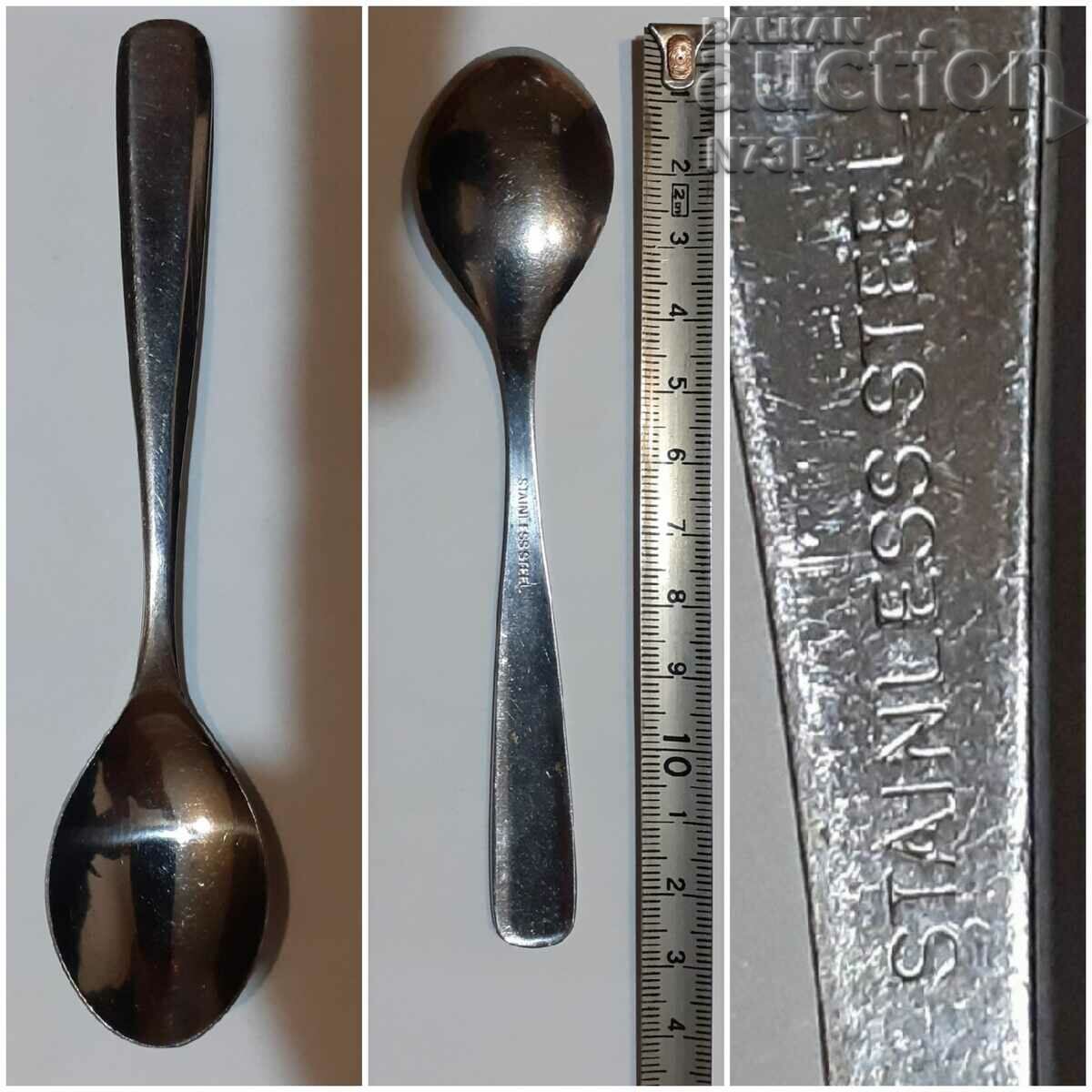 ΚΟΥΤΑΛΙΕΣ. ΣΥΛΛΟΓΗ. ΔΙΕΘΝΕΣ. με τιμή 2.50 BGN | € 1.28