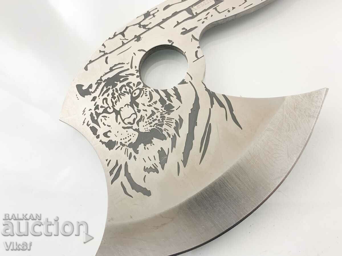 Russian compact hatchet-engraved tiger Camping Ax 65x13 with price 41.50 BGN | € 21.22 Russian compact hatchet-engraved tiger Camping Ax 65x13 with price 41.50 BGN | € 21.22