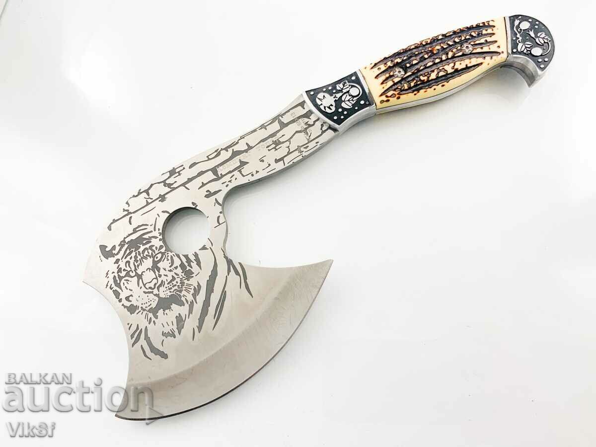 Russian compact hatchet-engraved tiger Camping Ax 65x13