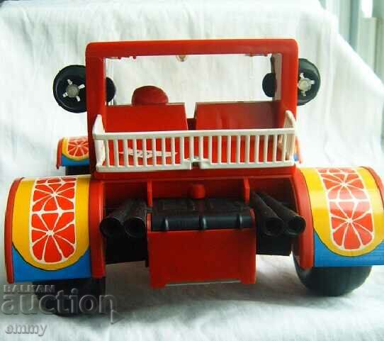 Big buggy Molly jeep with driver - tin toy, GDR - 5 Big buggy Molly jeep with driver - tin toy, GDR - 5