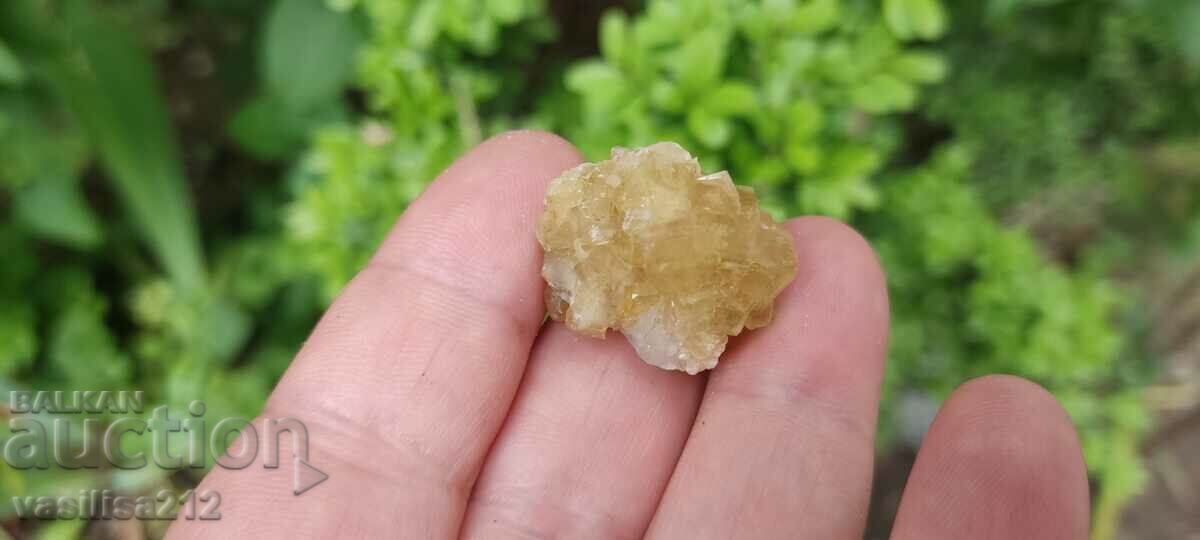 Κίτρινος βαρίτης με τιμή 7.00 BGN | € 3.58 Κίτρινος βαρίτης με τιμή 7.00 BGN | € 3.58