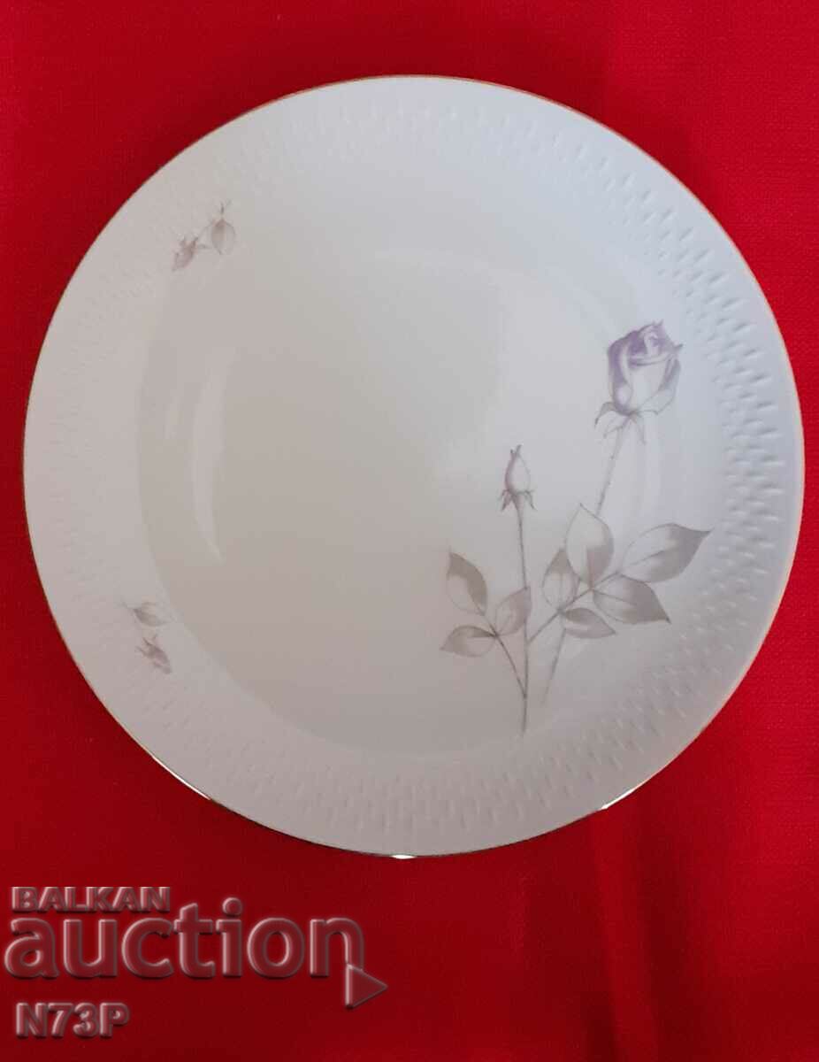 PORCELAIN PLATE. COLLECTION. GERMANY.
