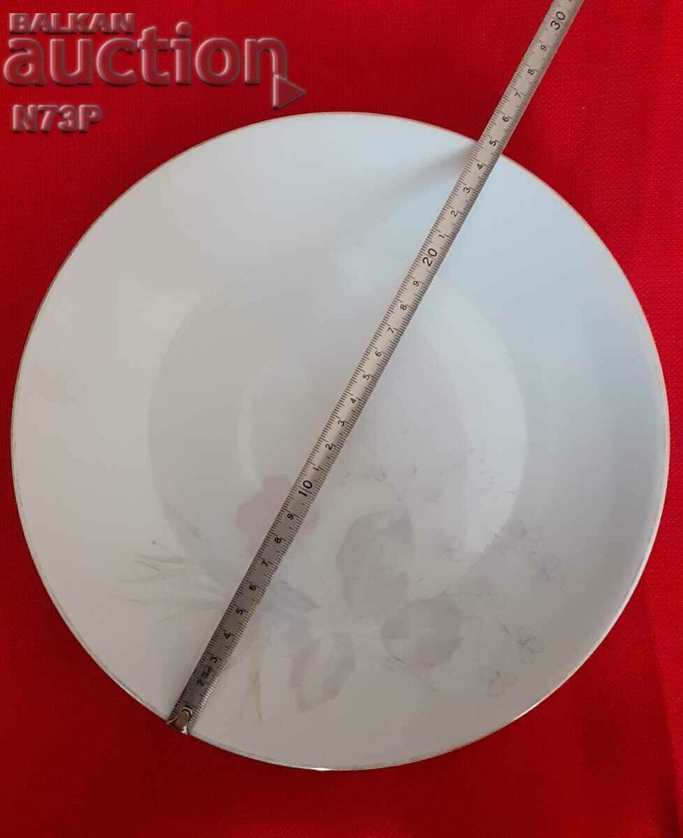 Auction PORCELAIN PLATE.. ROSENTHAL.. Auction PORCELAIN PLATE.. ROSENTHAL..