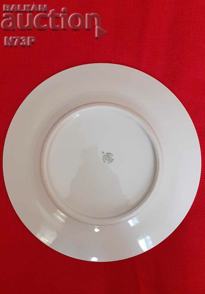 PORCELAIN PLATE. COLLECTION. with price 16.00 BGN | € 8.18 PORCELAIN PLATE. COLLECTION. with price 16.00 BGN | € 8.18