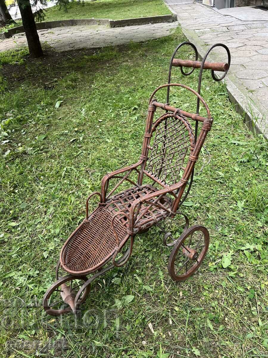 Old wicker doll carriage. #3998