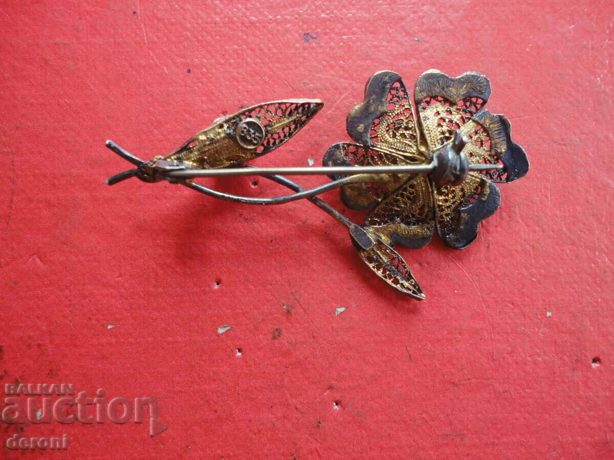 Auction Unique gilded silver brooch with enamel and filigree Auction Unique gilded silver brooch with enamel and filigree