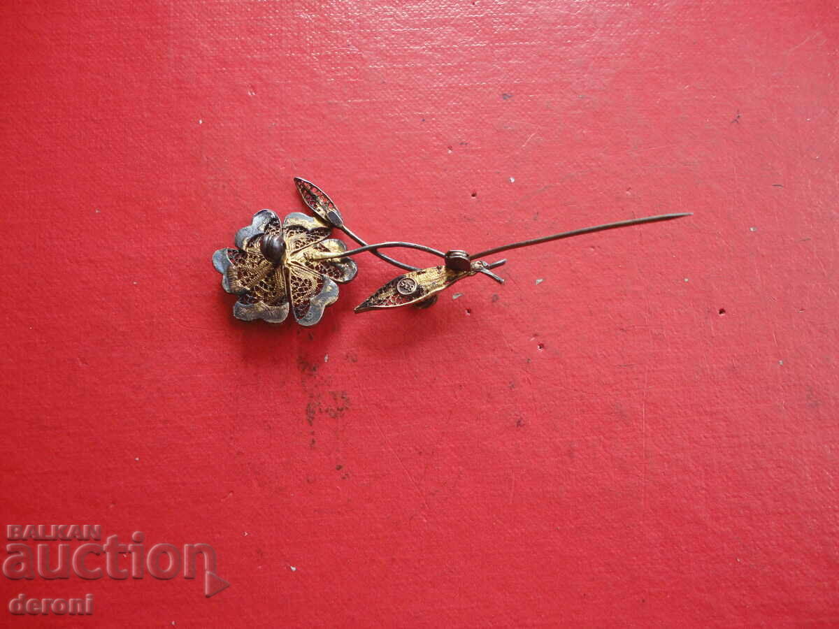 Delivery of Unique gilded silver brooch with enamel and filigree Delivery of Unique gilded silver brooch with enamel and filigree