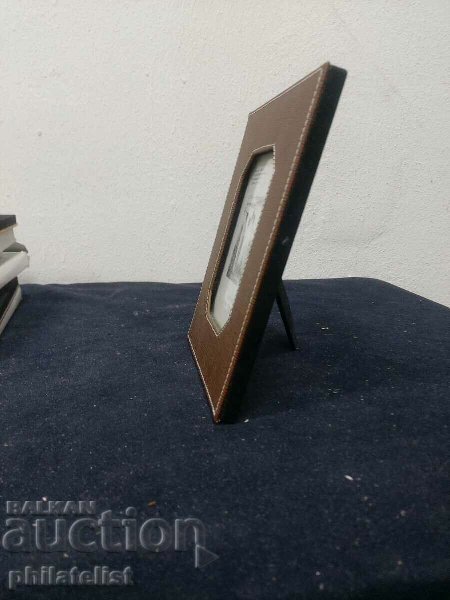 Elegant photo frame #1! with price 8.50 BGN | € 4.35 Elegant photo frame #1! with price 8.50 BGN | € 4.35