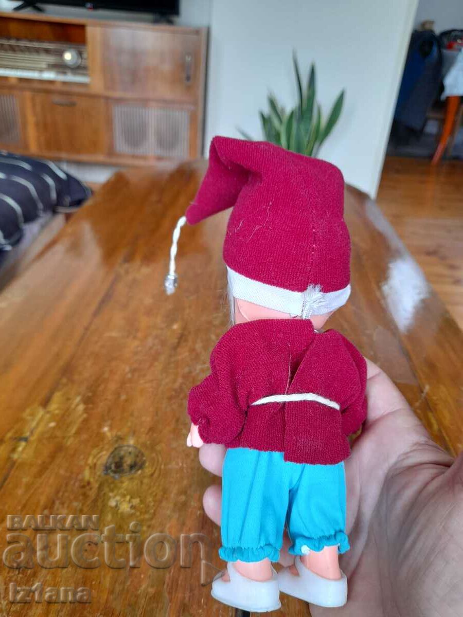 Delivery of Old doll, dwarf Delivery of Old doll, dwarf