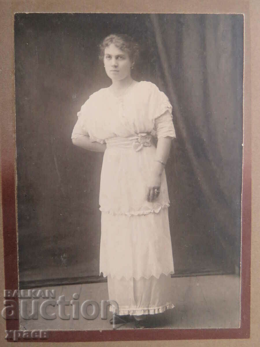 OLD PHOTO - CARDBOARD - 0133 with price 24.99 BGN | € 12.78 OLD PHOTO - CARDBOARD - 0133 with price 24.99 BGN | € 12.78