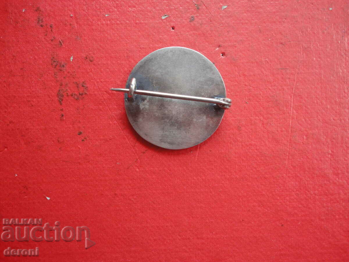 Auction Antique silver brooch sign 19th century Auction Antique silver brooch sign 19th century