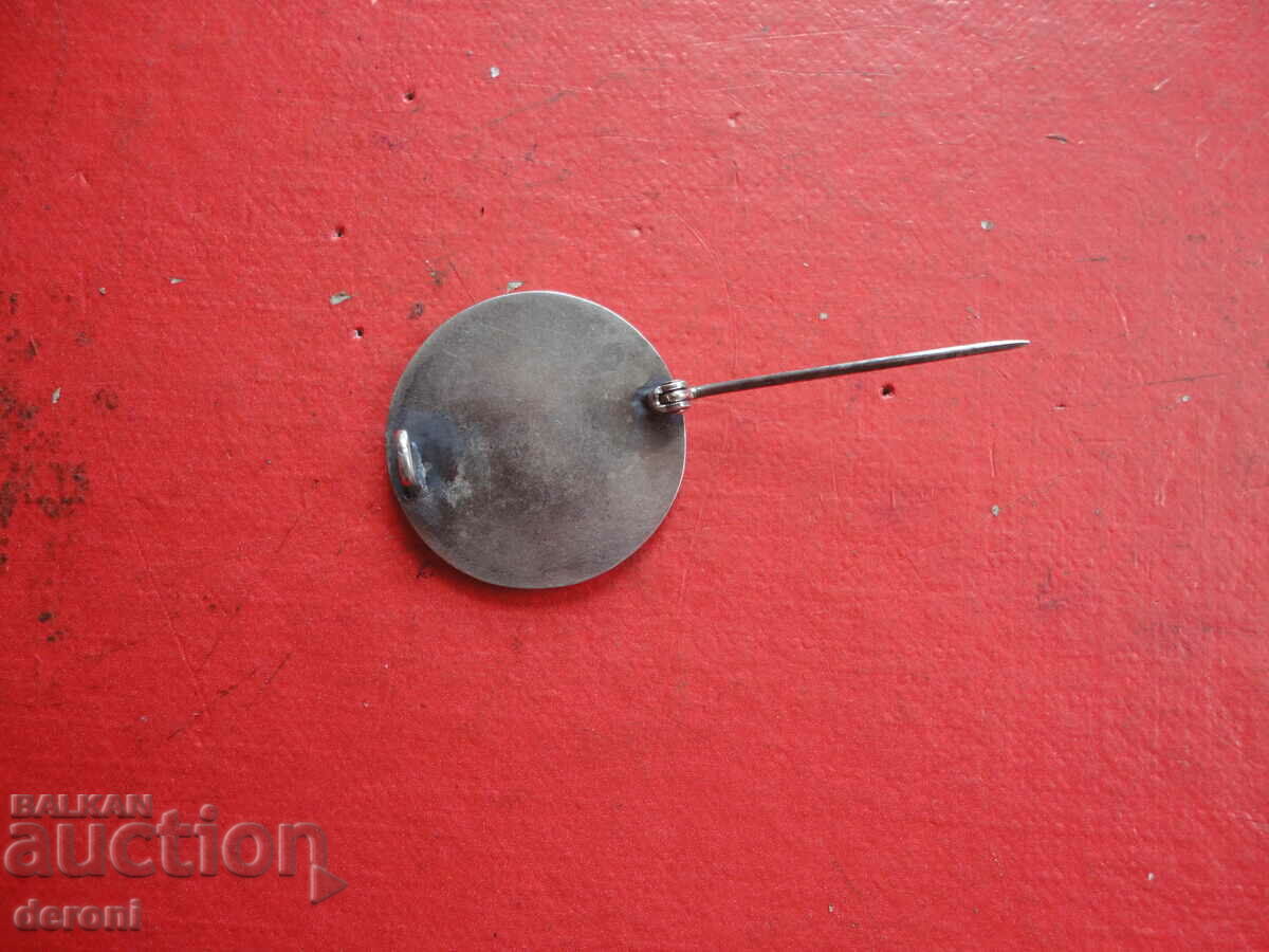 Delivery of Antique silver brooch sign 19th century Delivery of Antique silver brooch sign 19th century