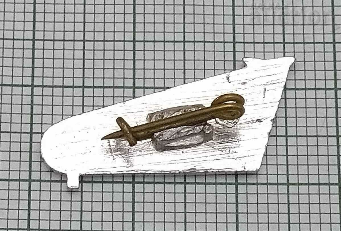 USSR SHIP BADGE with price 0.70 BGN | € 0.36 USSR SHIP BADGE with price 0.70 BGN | € 0.36