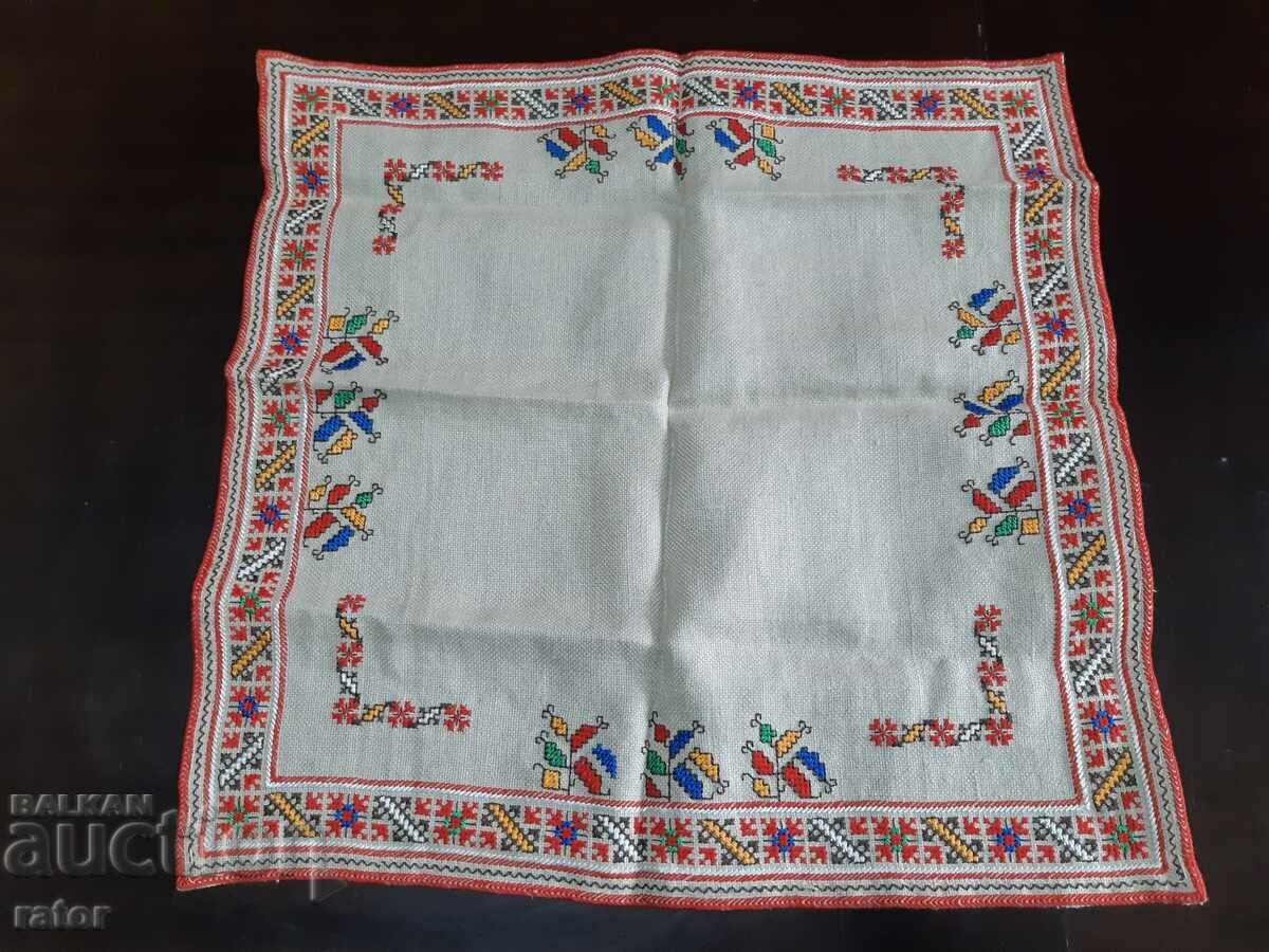 Embroidered square, Tischleifer, tablecloth LINEN PANAMA