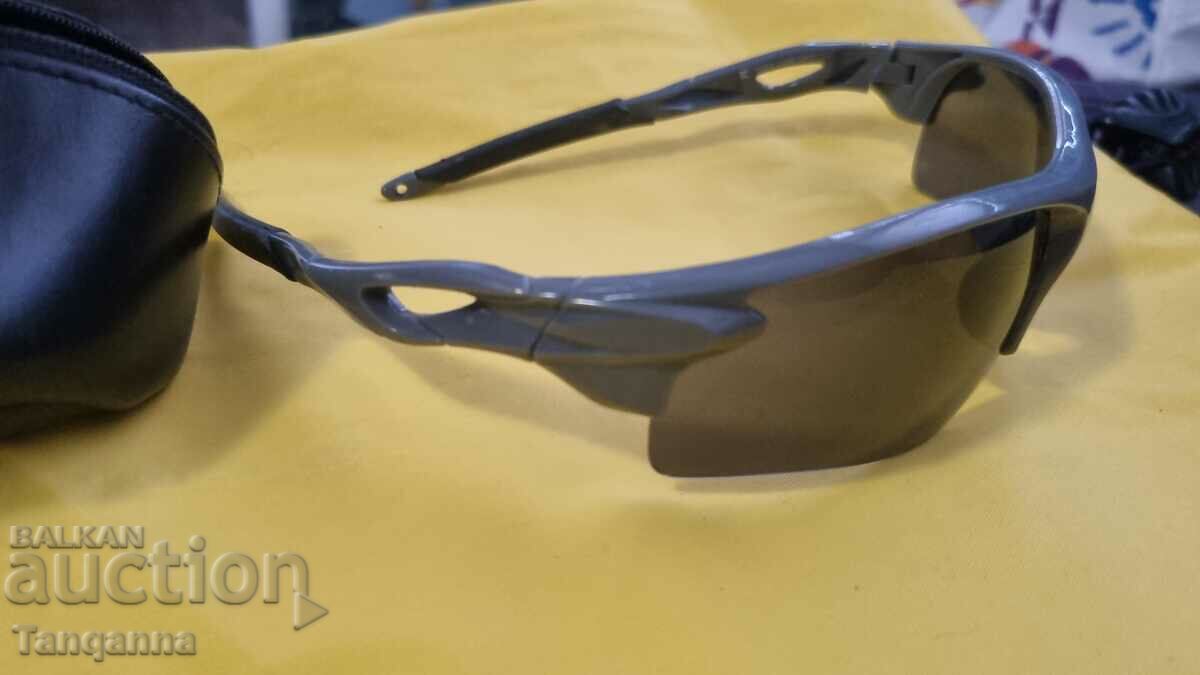 Auction Sports glasses Auction Sports glasses