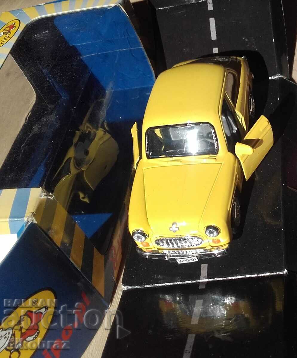 Delivery of Sirena / Syrena - Poland / rare model - with original box Delivery of Sirena / Syrena - Poland / rare model - with original box