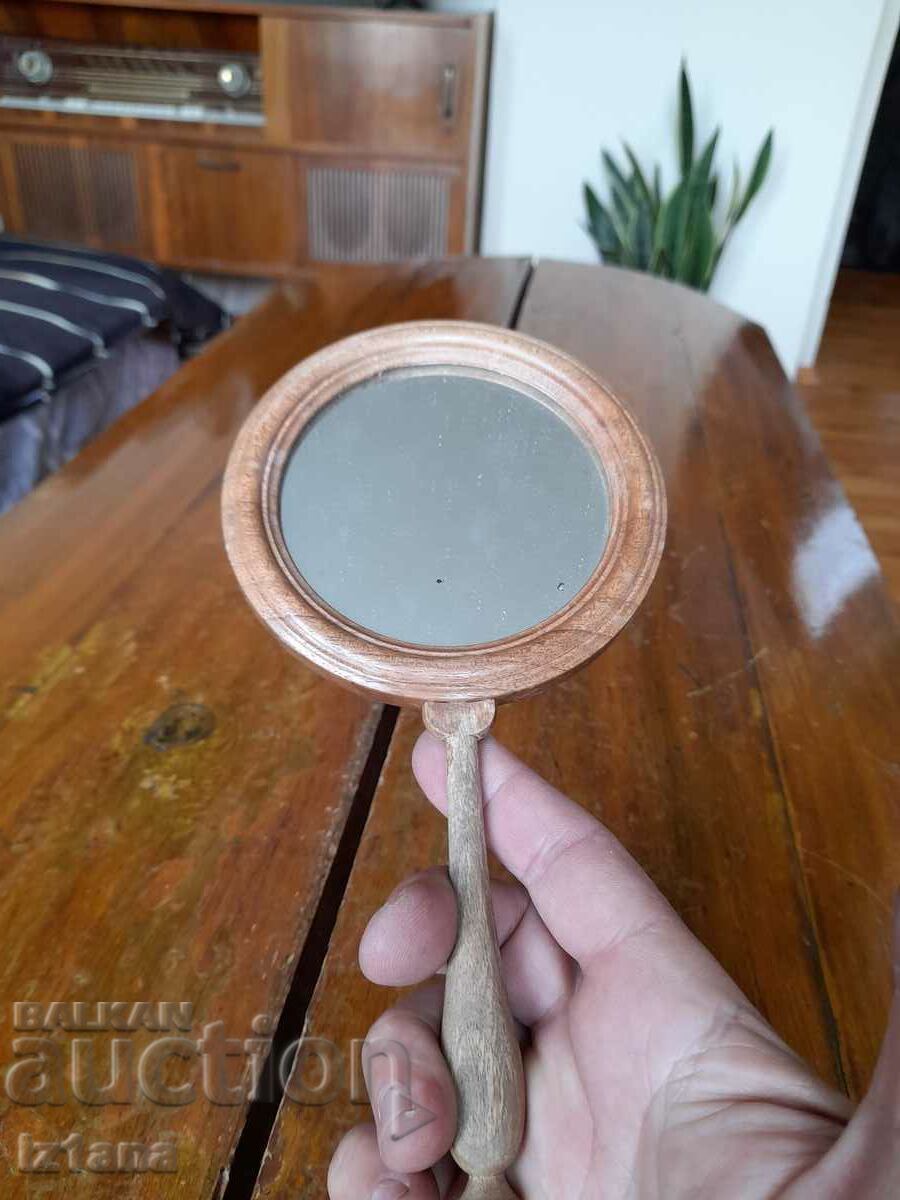 Licitație Oglindă veche din lemn, oglindă